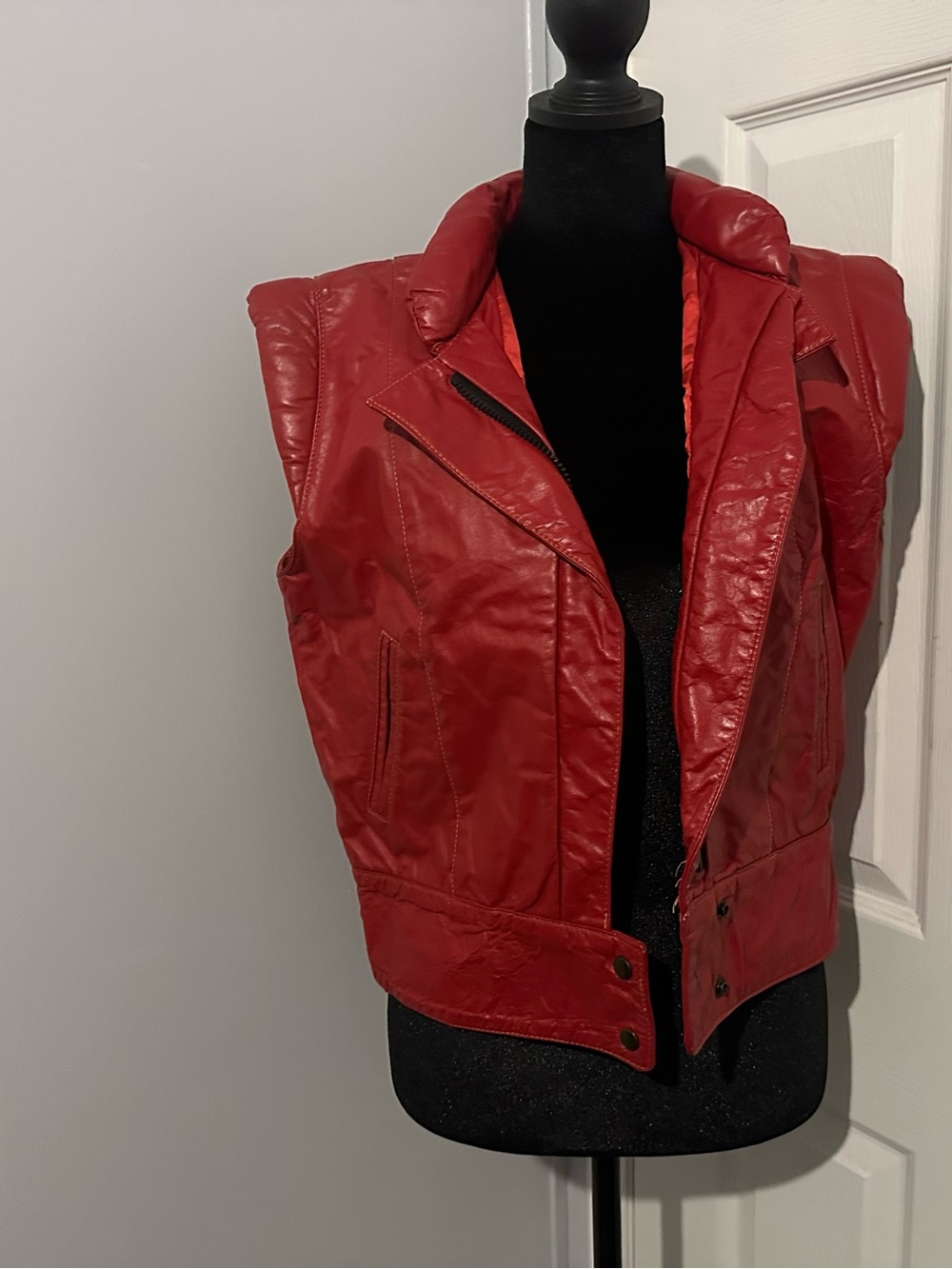 Vintage Red Women's Sleeveless Leather moto Vest